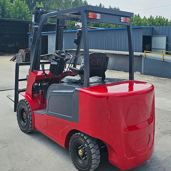 WOMI 2.5 Tons Compact Electric Forklift | Low Noise Zero Emission | CE Certified Industrial Machine