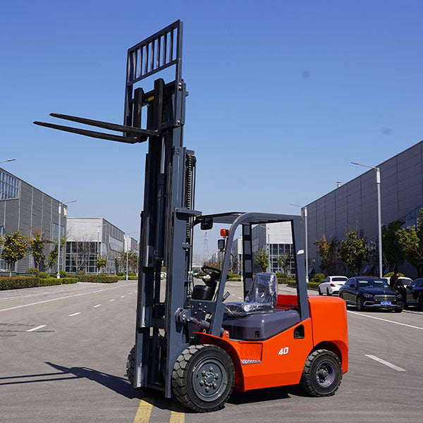 WOMI 4.0 Tons Compact Diesel Forklift | Strong Power Stable Output | CE Certified Industrial Handling